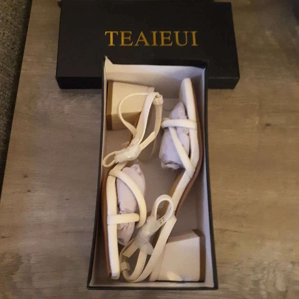 TEAIEUI elegant white